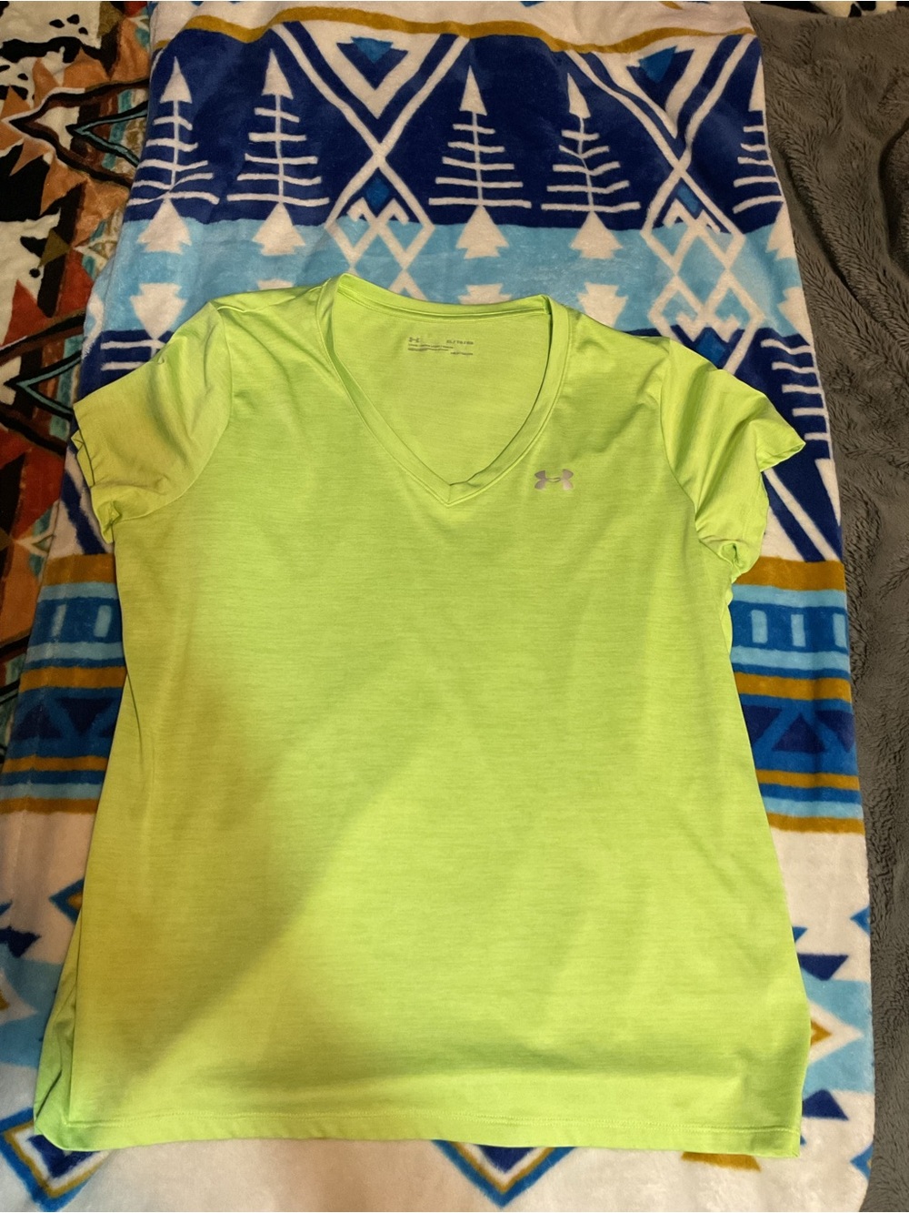 Under Armour Women’s Short Sleeve V-Neck Tee — Neon Green